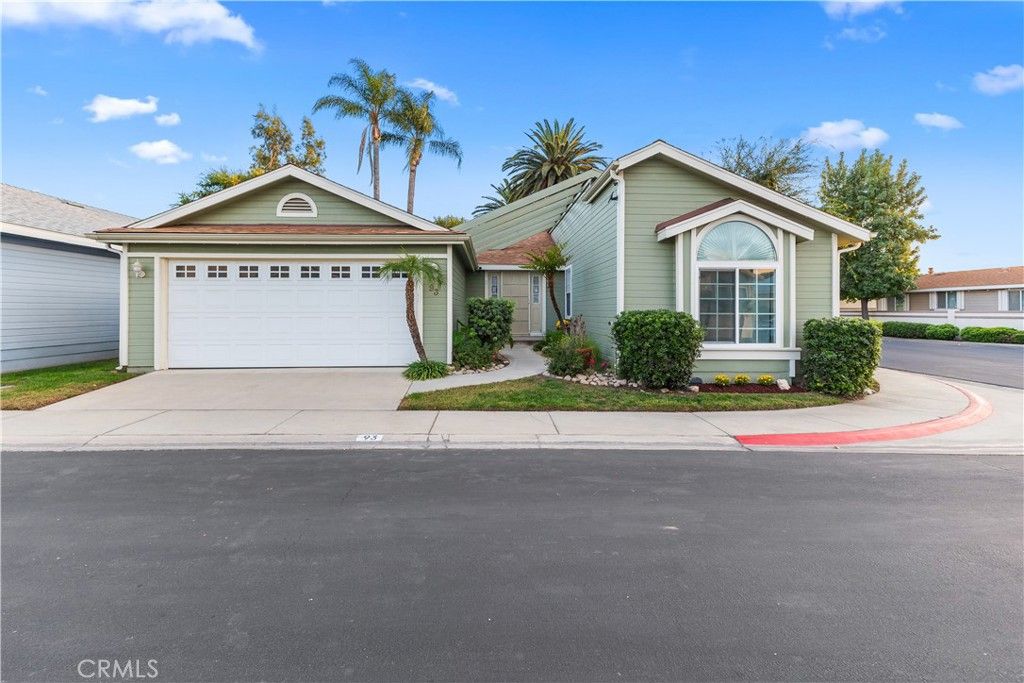 Photo of 140 W Pioneer Ave #93, Redlands, CA 92374 (MLS # IV25245166)