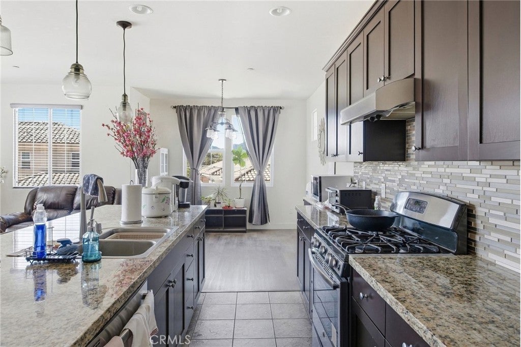 9465 Casa Bella Court
