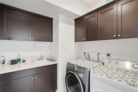 Tiny photo for 9465 Casa Bella Court, Atascadero, CA 93422 (MLS # PI26203268)