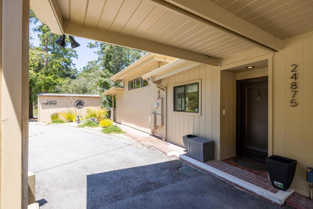 24875 N Carmel Hills Drive