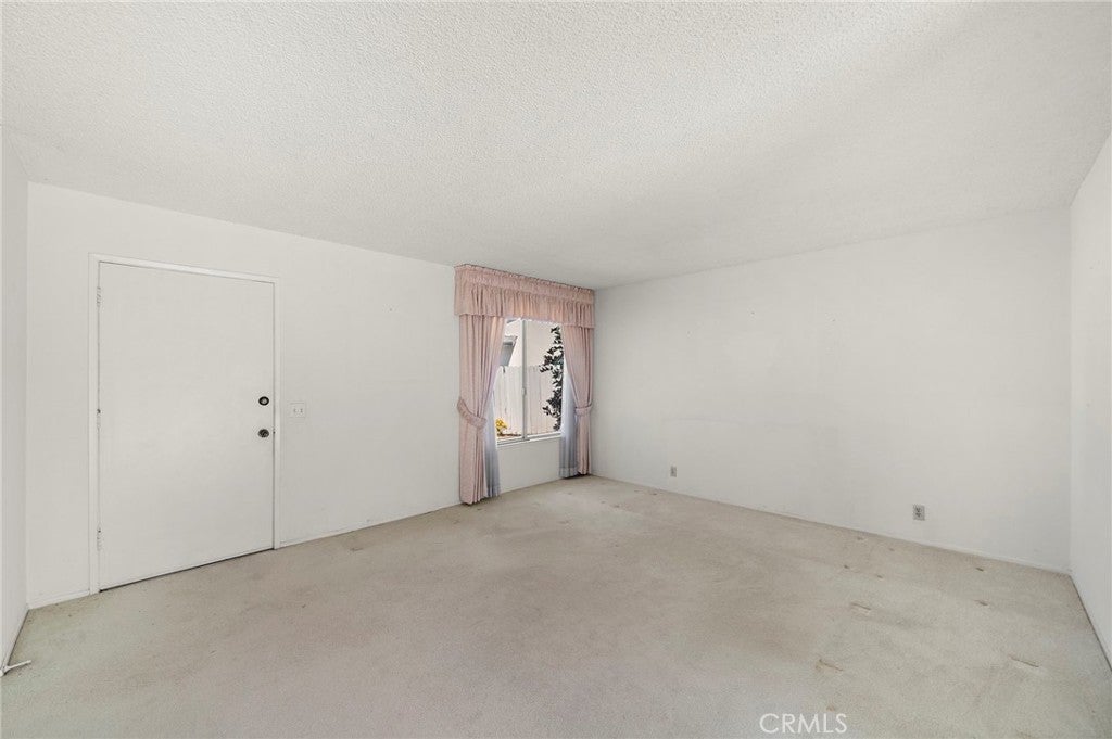 4862 Redbluff Circle