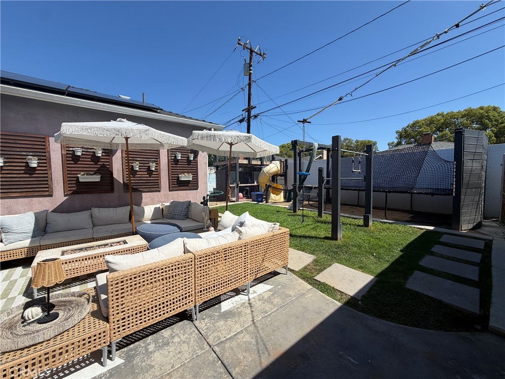 3412 N Greenbrier