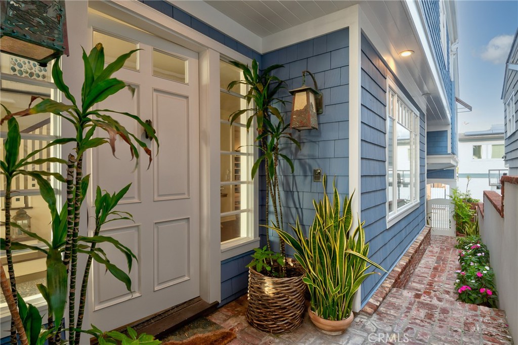1514 E Oceanfront