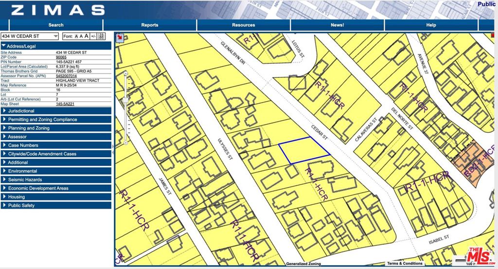 Main image without alt text