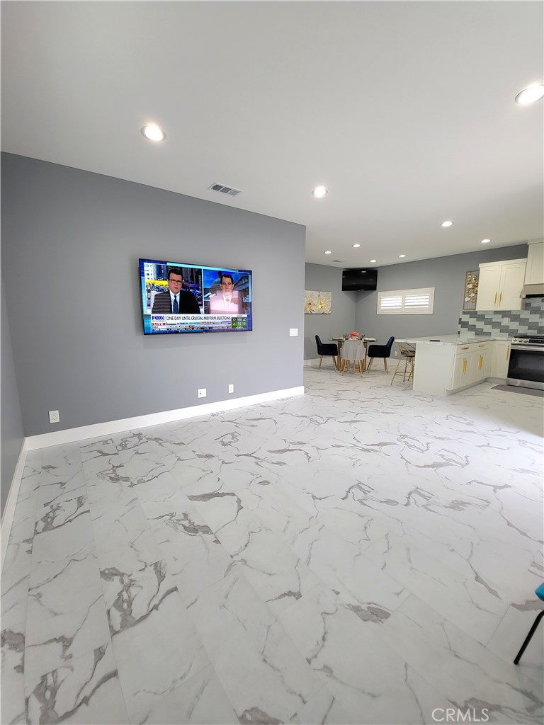 15790 las flores st