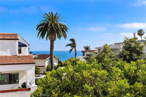 320 Cazador Ln Unit 5, San Clemente, CA 92672 - MLS#: LG26124169