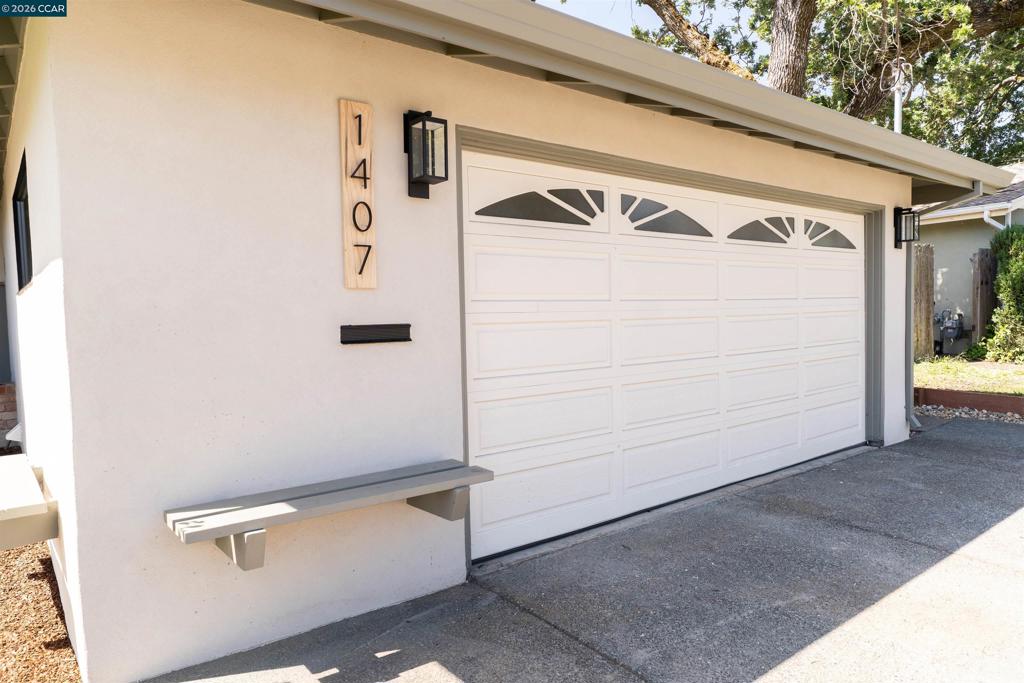 1407 Dawes