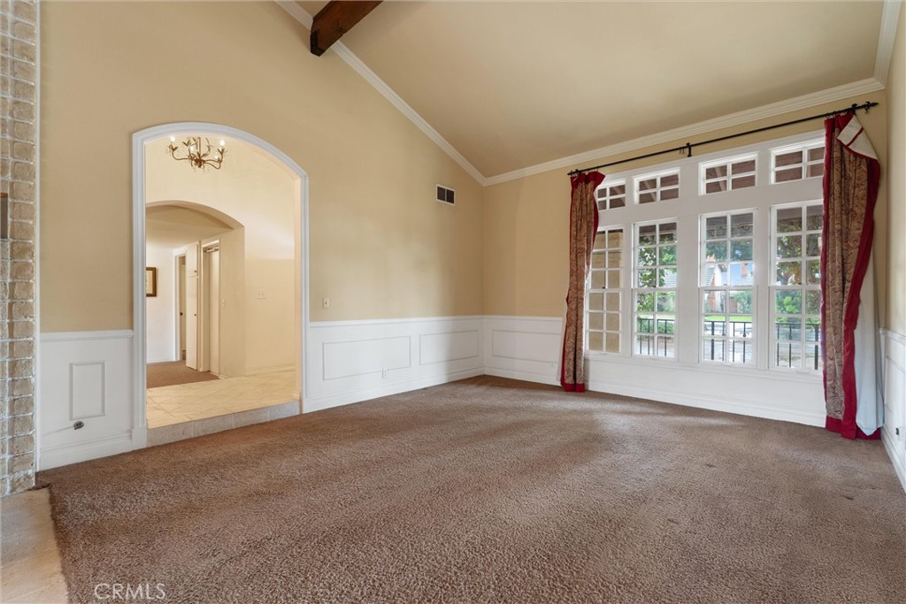 3461 E Saint Francis Place