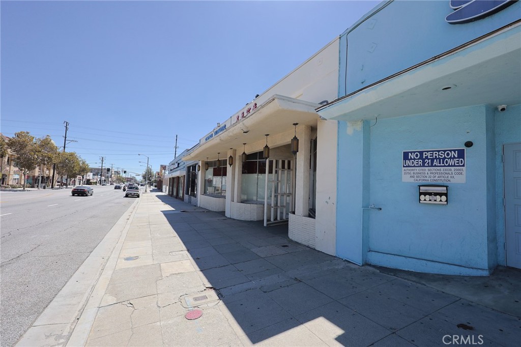 Properties 1 249 S San Gabriel Boulevard