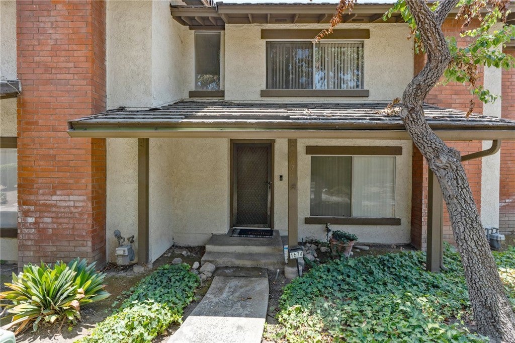 1674 Aspen Village Way WAY