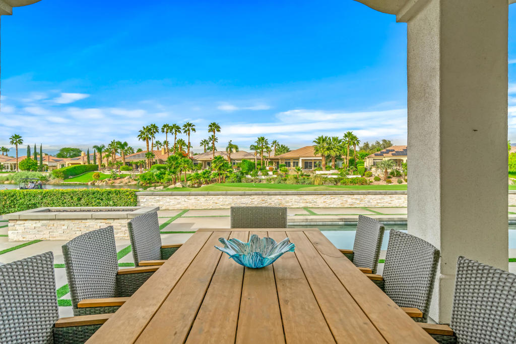 Mira Vista - Residential