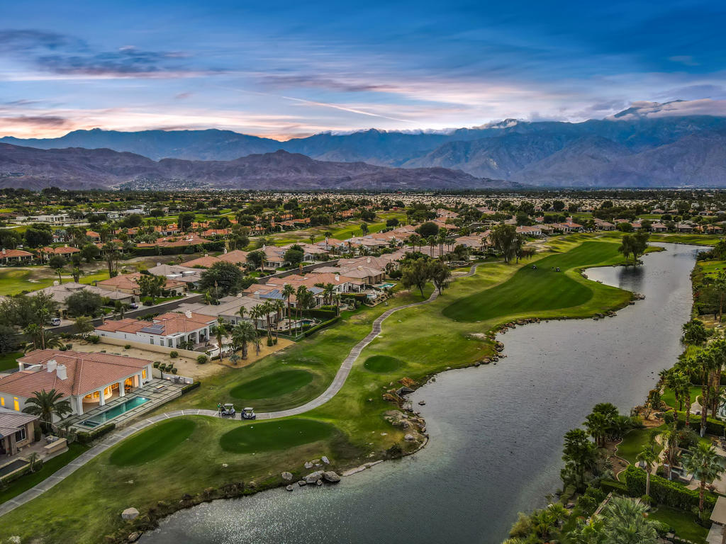 Mira Vista - Residential