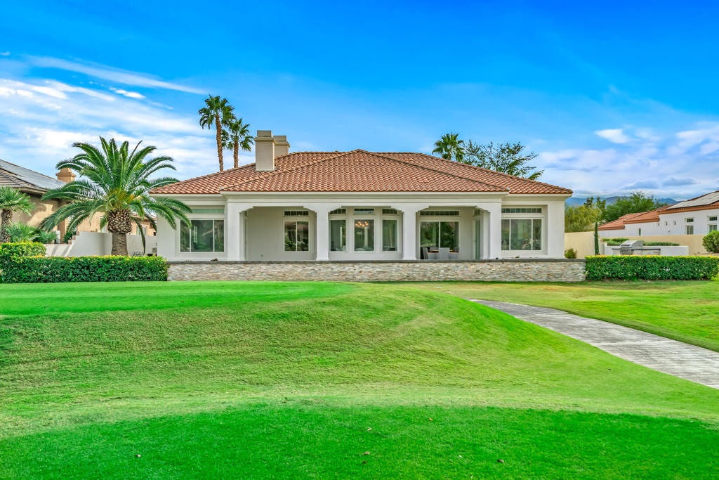 Mira Vista - Residential