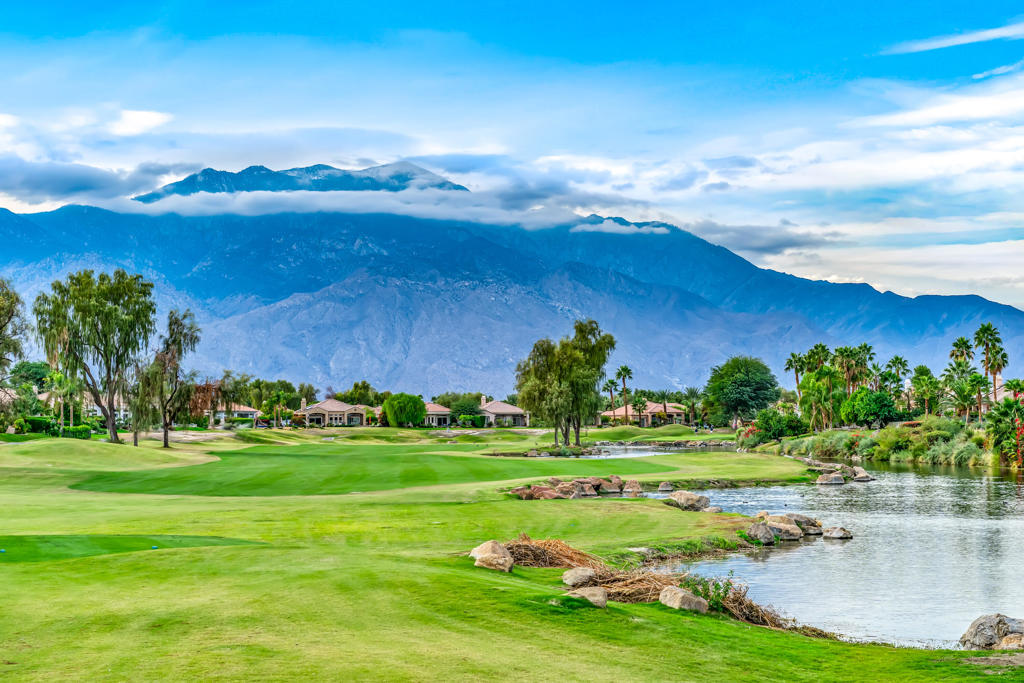 Mira Vista - Residential