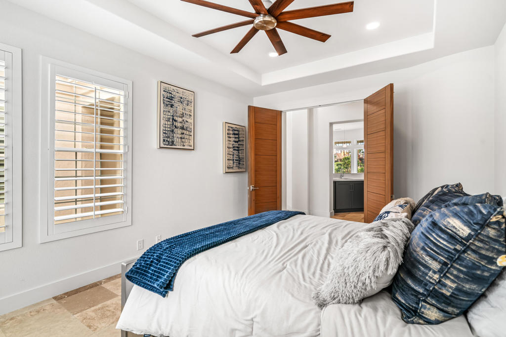 Mira Vista - Residential