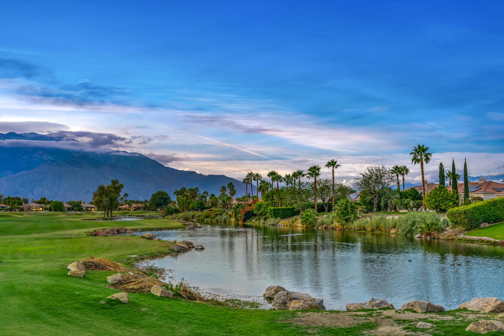 Mira Vista - Residential