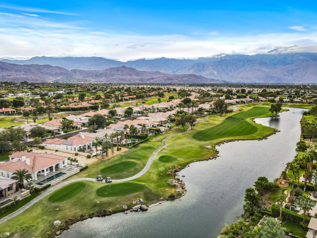 Mira Vista - Residential