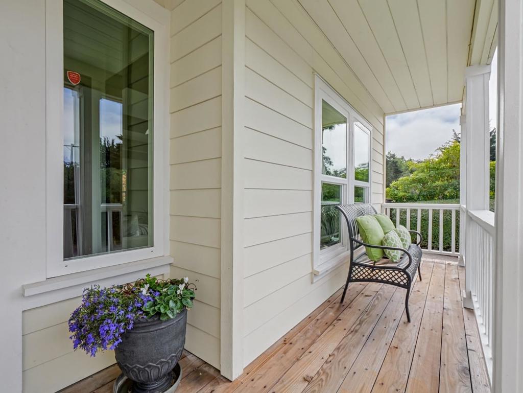 75 Robak Drive