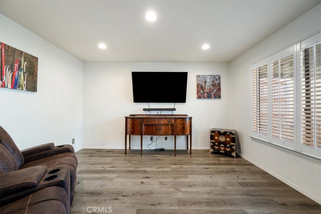 East of 101(500) - Residential