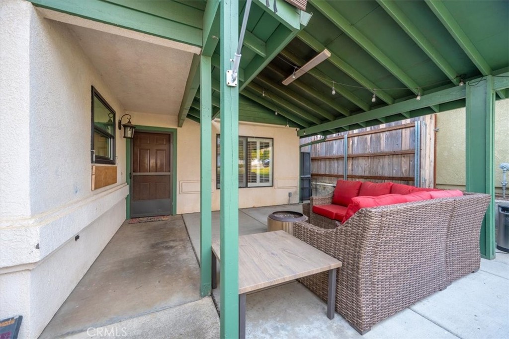 East of 101(500) - Residential