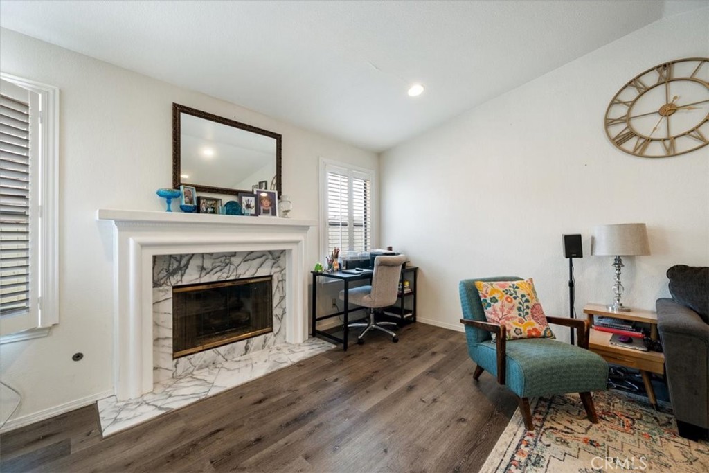 East of 101(500) - Residential