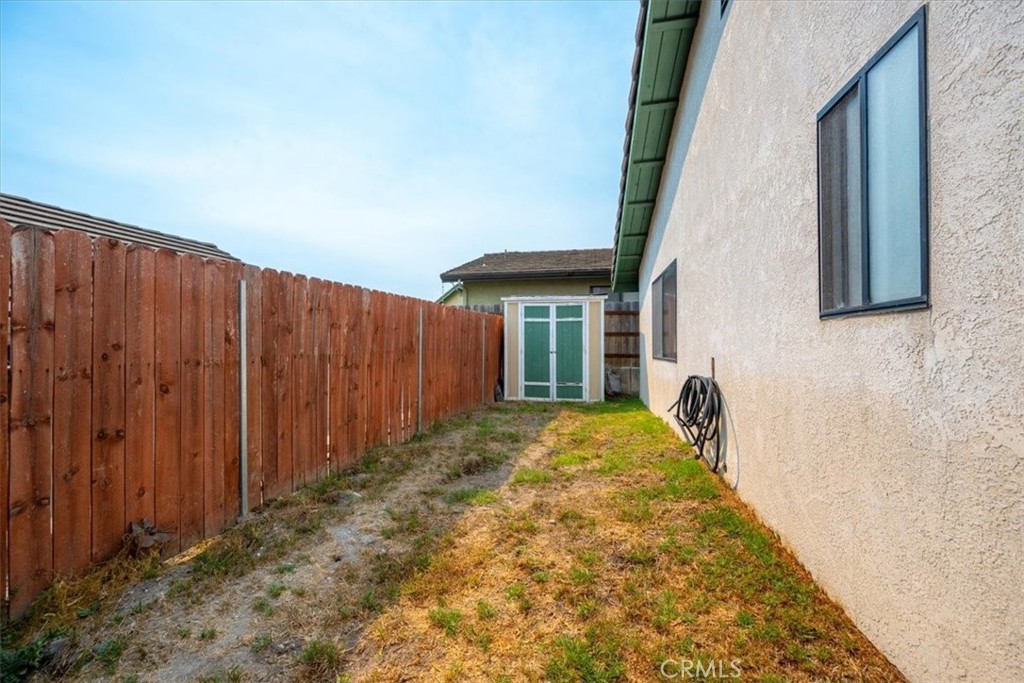 East of 101(500) - Residential