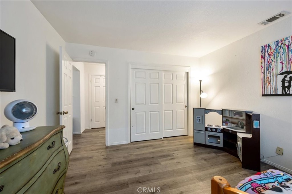 East of 101(500) - Residential