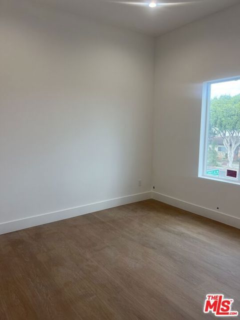 Tiny photo for 2707 Ruhland Avenue, Redondo Beach, CA 90278 (MLS # 25609595)