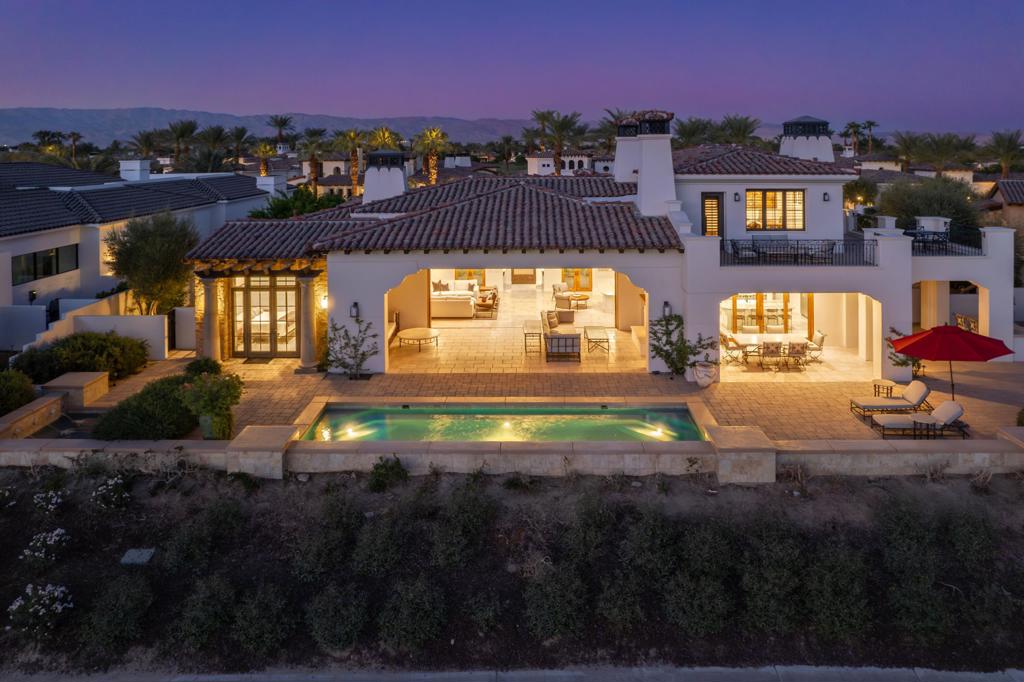 The Hideaway - Residential