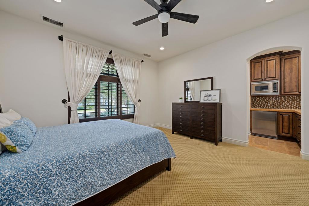 The Hideaway - Residential