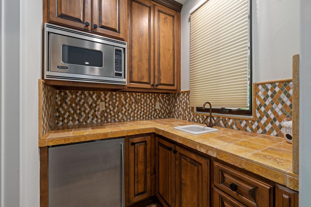 The Hideaway - Residential