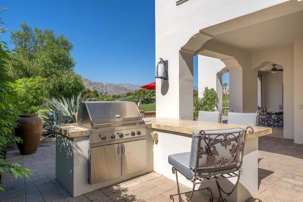 The Hideaway - Residential