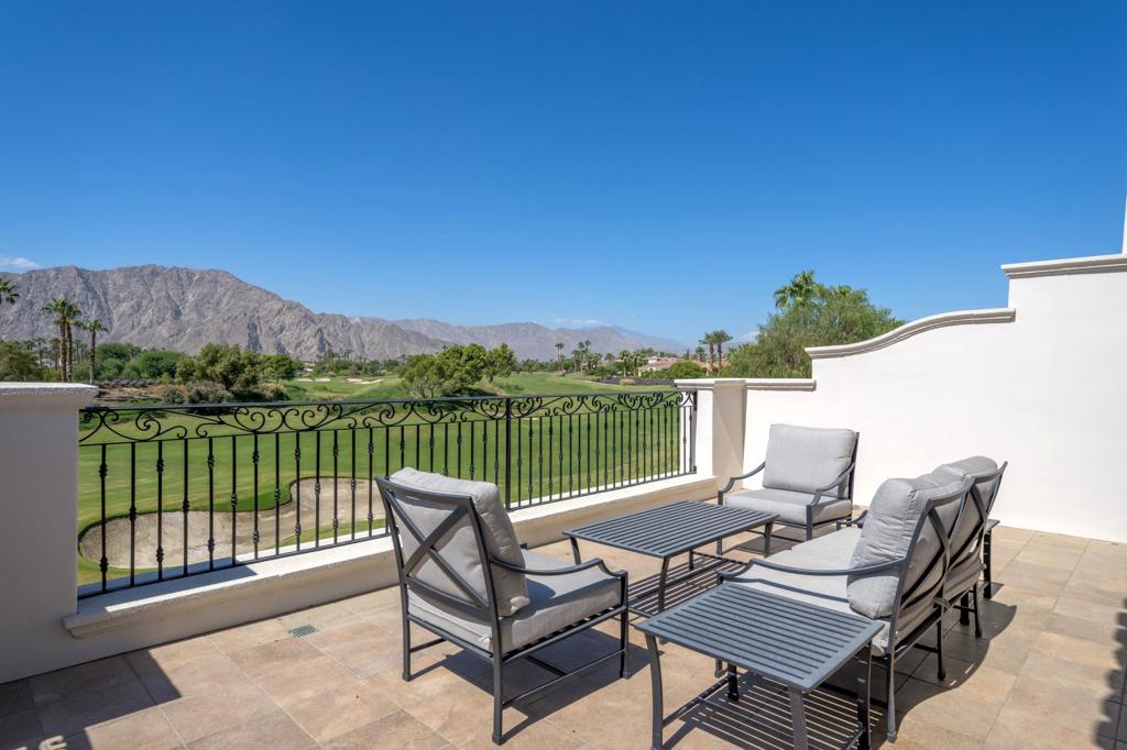 The Hideaway - Residential