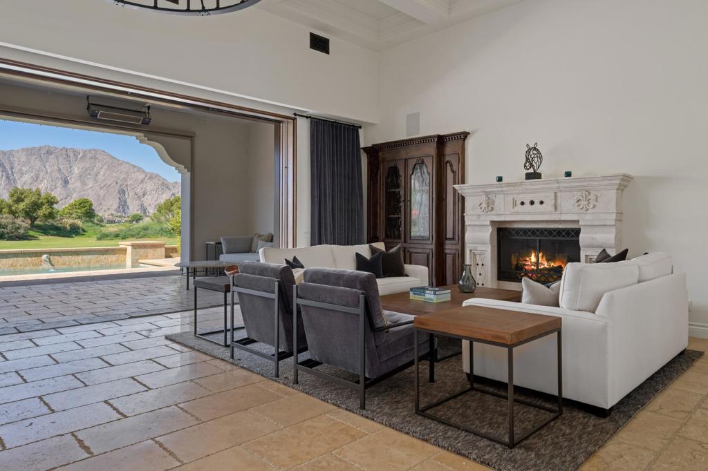 The Hideaway - Residential