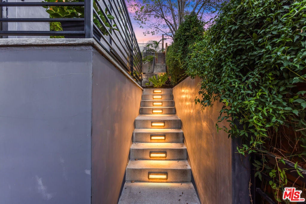 418 Wren Drive