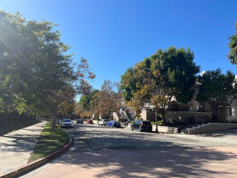 Tiny photo for 2342 Kipana Avenue, Ventura, CA 93001 (MLS # V1-39023)