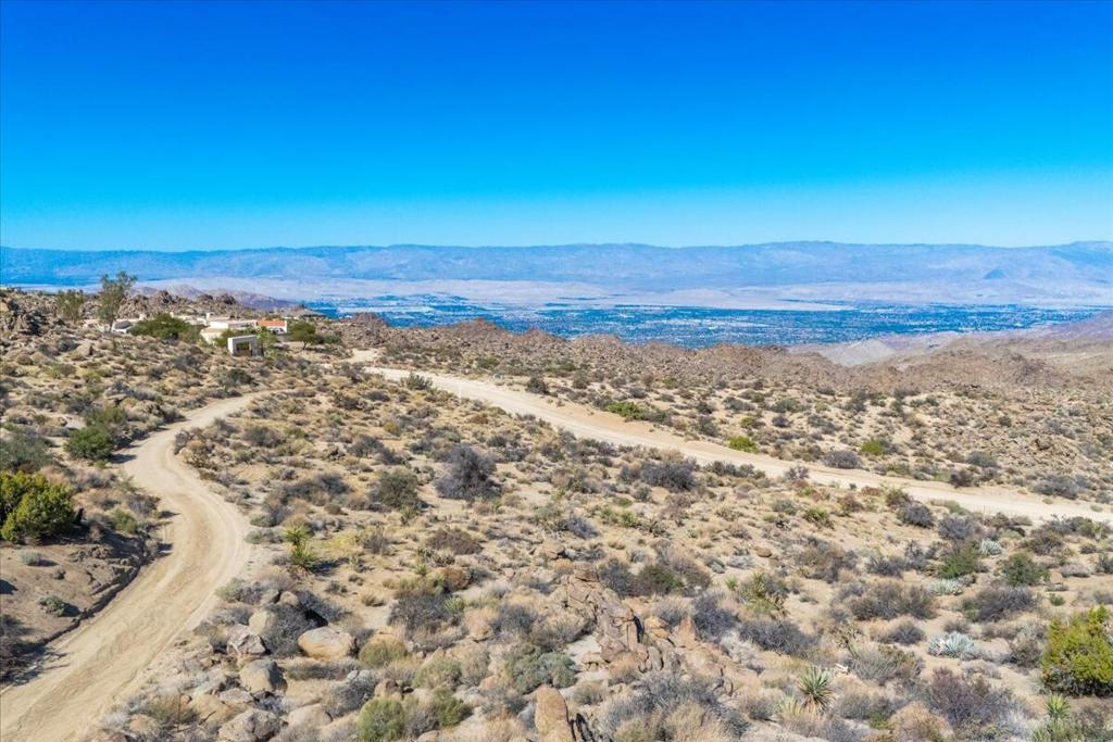 Royal Carrizo - Land