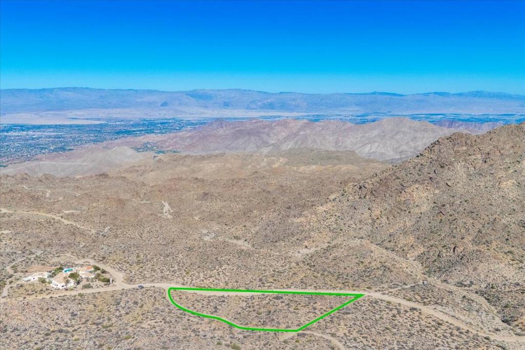 Royal Carrizo - Land