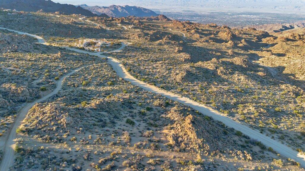 Royal Carrizo - Land