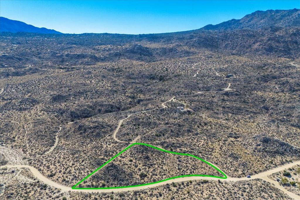 Royal Carrizo - Land