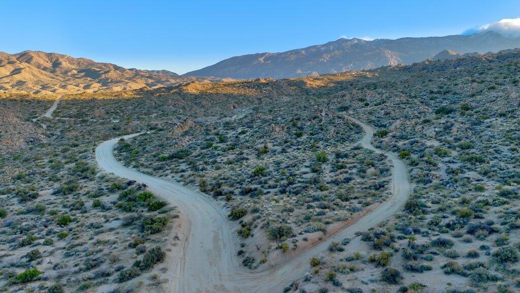 Royal Carrizo - Land