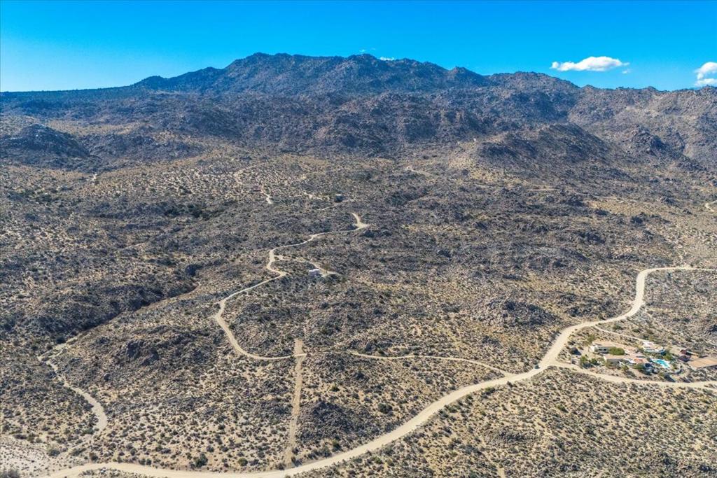 Royal Carrizo - Land