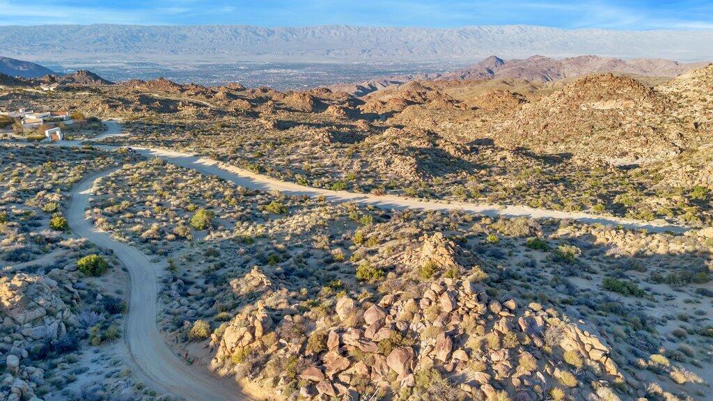 Royal Carrizo - Land