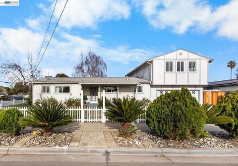 Photo of 6435 6435 Normandy Drive Dr, Newark, CA 94560 (MLS # 41124860)