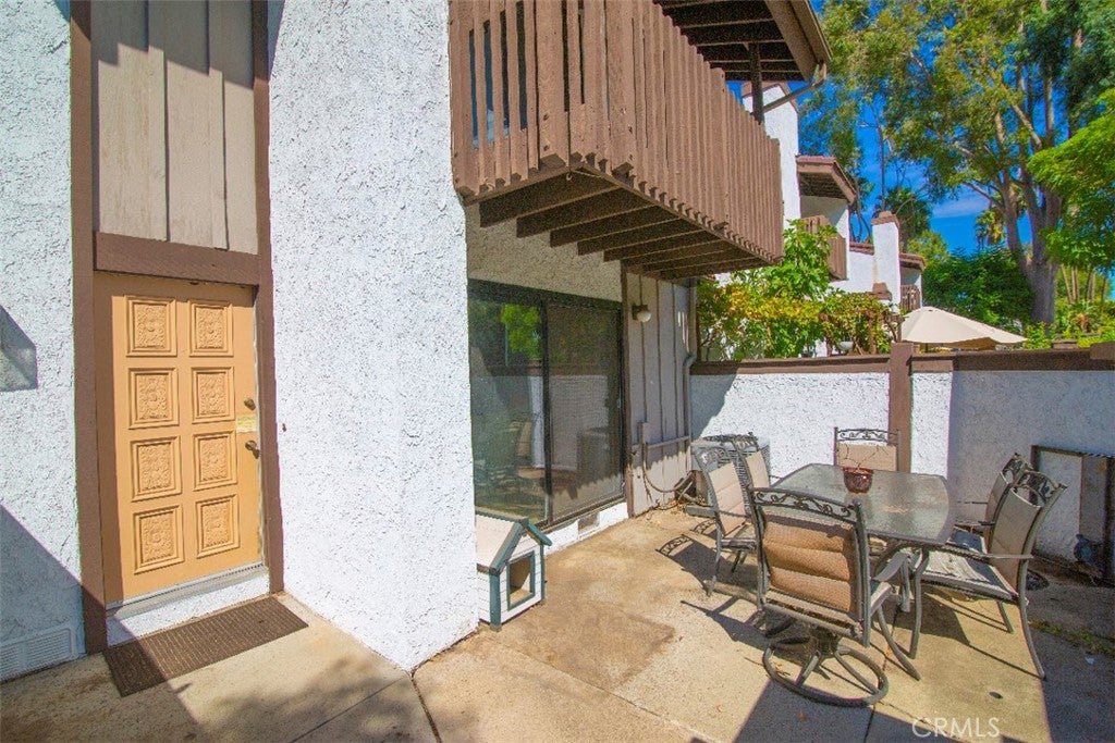 6255 Canoga Avenue 18