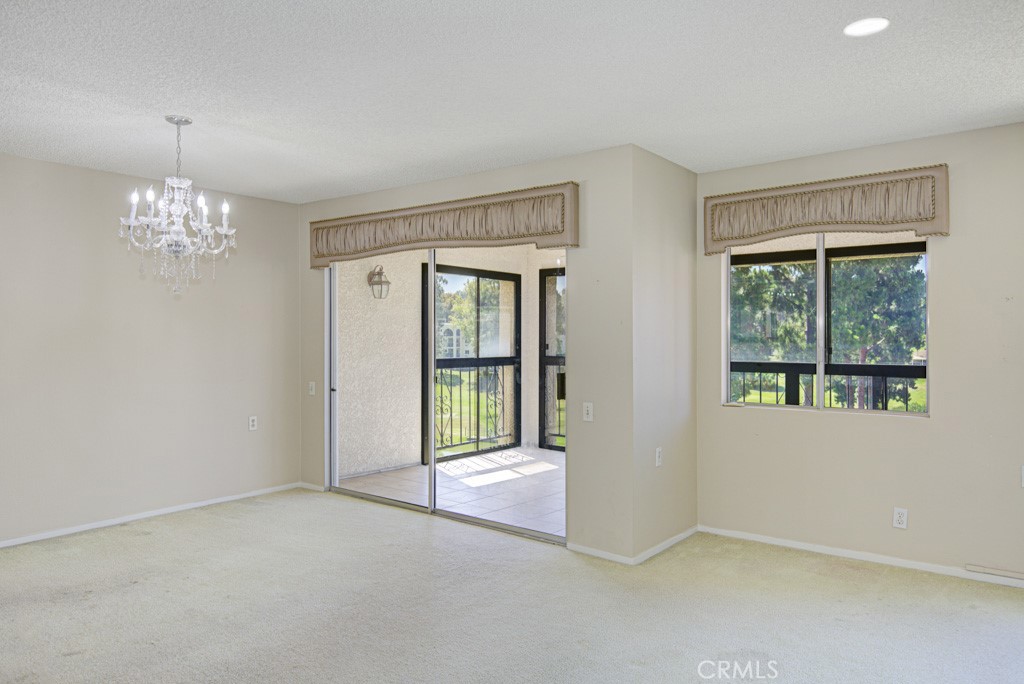 5511 Paseo del lago W 3F