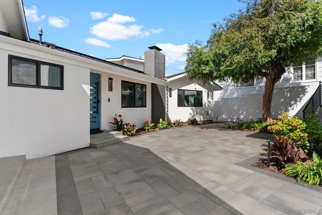 La Jolla, California 92037, United States, 4 Bedrooms Bedrooms, ,4 BathroomsBathrooms,Residential,Active,137190