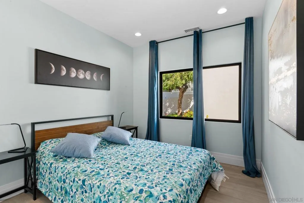 La Jolla, California 92037, United States, 4 Bedrooms Bedrooms, ,4 BathroomsBathrooms,Residential,Active,137190