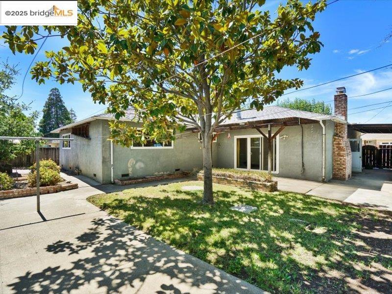 438 Harding Ave