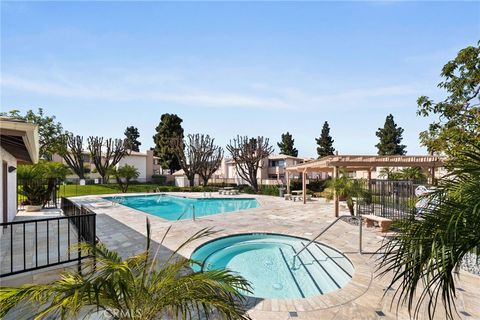 Tiny photo for 1329 Massachusetts Ave #202, Riverside, CA 92507 (MLS # IV26050202)